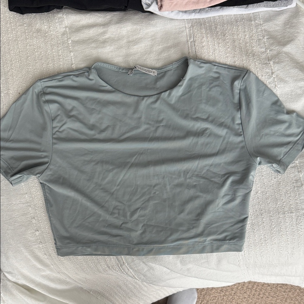 Zara grey-blue crop top